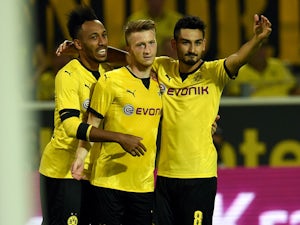 Dortmund thrash Gladbach in opener