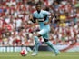 West Ham United's English defender Reece Oxford runs with the ball during the English Premier League football match between Arsenal and West Ham United at the Emirates Stadium in London on August 9, 2015