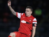Dean Cox in action for Leyton Orient in November 2014