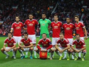 Team News: Rooney leads line for unchanged Man Utd