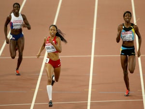 Allyson Felix storms to 400m gold