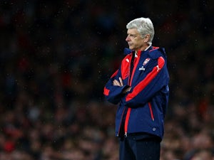 Arsene Wenger: 'Don't write Arsenal off'