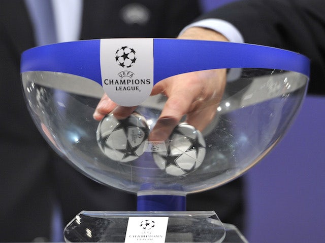 Ball rummaging at the 2014-15 Champions League draw