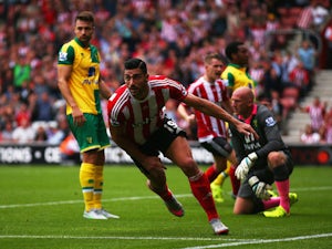 Graziano Pelle of Southampton celebrates scoring the opening goal during the Barclays Premier League match between Southampton and Norwich City at St Mary's Stadium on August 30, 2015