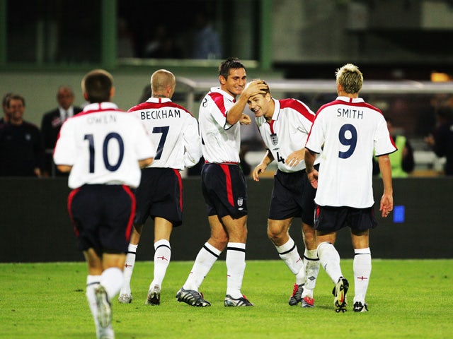 Steven Gerrard, Frank Lampard and David Beckham of England celebrate scoring during the 2006 FIFA World Cup Qualifying game between Austria and England at the Ernst Happel-Stadium on September 4, 2004 
