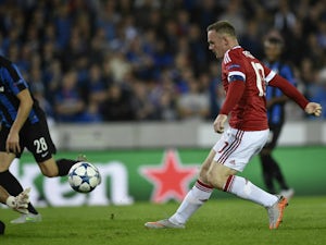Rooney ends drought to give United lead