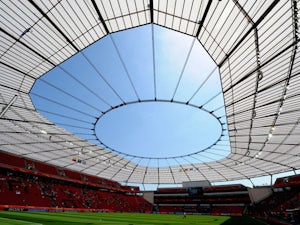 Koln beat 10-man Leverkusen in derby
