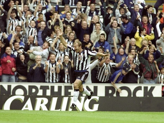 Newcastle fans celebrate as Alan Shearer scores against Sheffield Wednesday on September 19, 1999