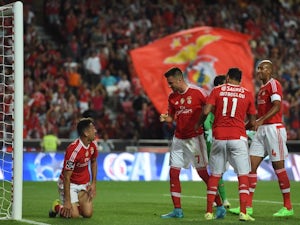 Benfica hit Belenenses for six