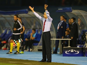Wenger bemoans luck after Zagreb defeat