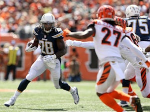 Dalton helps Bengals beat Chargers