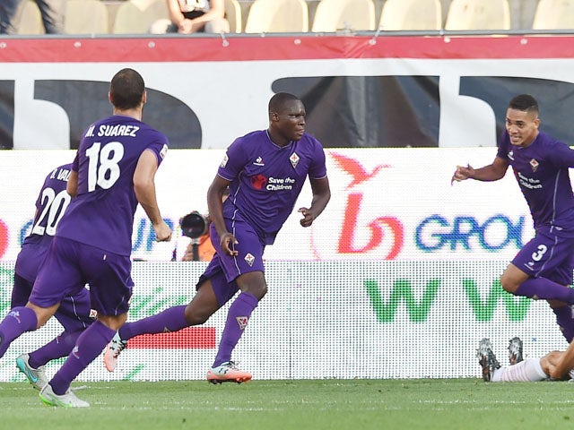 Khouma Babacar (C) of Fiorentina celebrates after scoring the opening goal during the Serie A match between Carpi FC and ACF Fiorentina at Alberto Braglia Stadium on September 20, 2015