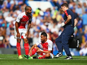 Coquelin adds to Arsenal's injury list