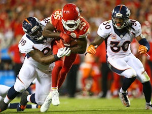 Chiefs stunned by late Broncos comeback