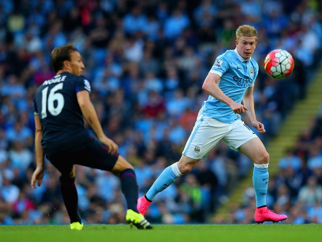 Kevin de Bruyne of Manchester City in action during the Barclays Premier League match between Manchester City and West Ham United at Etihad Stadium on September 19, 2015 in Manchester, United Kingdom.