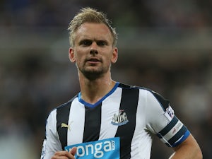 De Jong: Newcastle "ashamed" of Palace loss