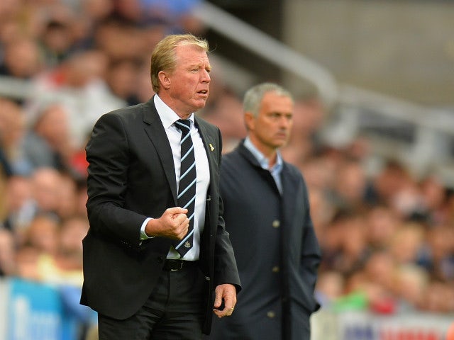 Steve McClaren manager of Newcastle United looks on during the Barclays Premier League match between Newcastle United and Chelsea at St James' Park on September 26, 2015 in Newcastle upon Tyne, United Kingdom.