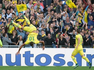 Nantes lead PSG at the interval