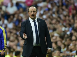 Rafael Benitez defends Karim Benzema sub