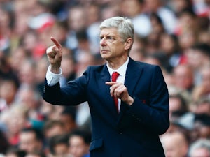 Wenger recommends Garde to Aston Villa
