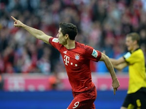 Bayern recover at Mainz to move back top