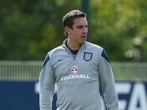 Odds fall on Neville becoming Fulham boss