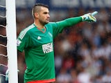 Boaz Myhill of West Bromwich Albion gives instructions during the Barclays Premier League match between West Bromwich Albion and Chelsea at the Hawthorns on August 23, 2015