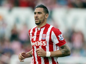 Geoff Cameron signs Stoke City extension