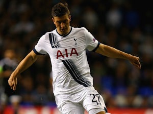 Tottenham reject bids for Kevin Wimmer