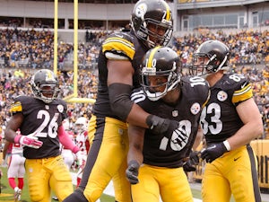 Williams's two TDs puts Steelers in front