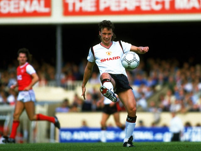 Mike Duxbury of Manchester United in action during a Canon League Division One match against Arsenal at Highbury Stadium in London in August, 1985