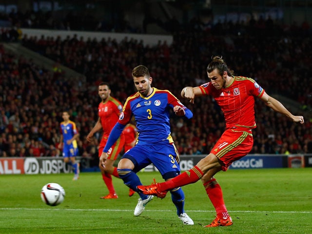 Wales player Gareth Bale shoots at goal during the UEFA EURO 2016 Group B Qualifier between Wales and Andorra at Cardiff City stadium on October 13, 2015