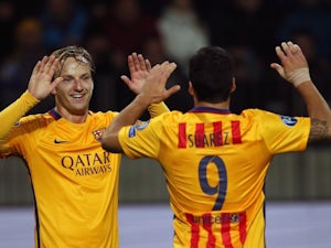 Rakitic brace fires Barca to victory