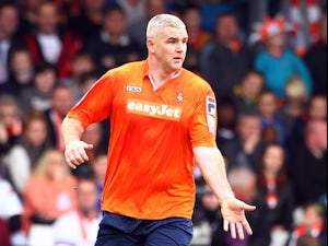 Steve McNulty switches to Tranmere
