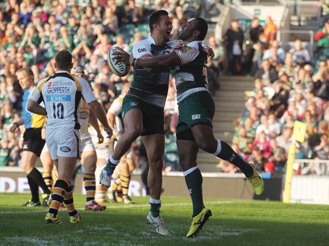 Vereniki Goneva of Leicester Tigers celebrates his try with Peter Betham during the Aviva Premiership match between Leicester Tigers and Wasps at Welford Road on November 1, 2015