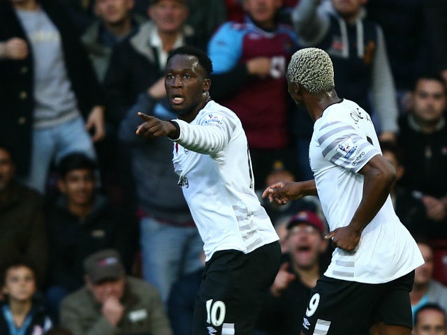 Romelu Lukaku (1st L) of Everton celebrates scoring his team's first goal during the Barclays Premier League match between West Ham United and Everton at Boleyn Ground on November 7, 2015 in London, England. 