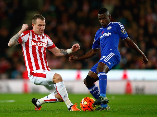 Ramires of Chelsea and Glenn Whelan of Stoke City compete for the ball during the Barclays Premier League match between Stoke City and Chelsea at Britannia Stadium on November 7, 2015 in Stoke on Trent, England. 