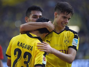 Dortmund clinch win in Ruhr derby