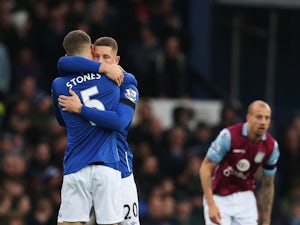 Half-Time Report: Everton in control against Aston Villa