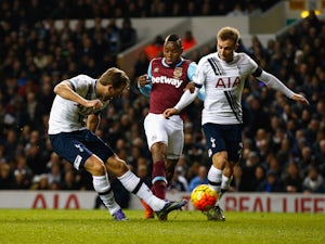 Harry Kane of Tottenham Hotspur scores the opening goal during the Barclays Premier League match between Tottenham Hotspur and West Ham United at White Hart Lane on November 22, 2015 in London, England.