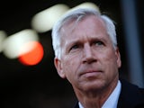Crystal Palace's English manager Alan Pardew watches his players during the English Premier League football match between Crystal Palace and Newcastle United at Selhurst Park in south London on November 28, 2015