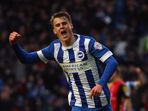 Solly March "proud" to make PL debut