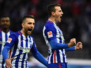 Hertha battle past 10-man Leverkusen