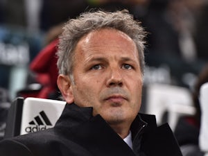 AC Milan sack Mihajlovic, appoint Brocchi