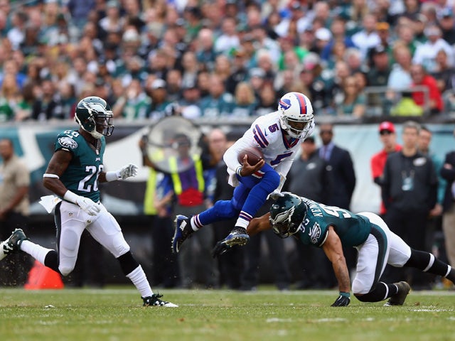 Quarterback Tyrod Taylor #5 of the Buffalo Bills carries the ball against Mychal Kendricks #95 of the Philadelphia Eagles during the first quarter at Lincoln Financial Field on December 13, 2015
