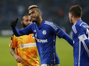 Schalke climb up to fourth