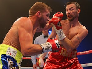 Saunders links up with trainer Adam Booth