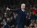 Arsenal manager Arsene Wenger gives the thumbs up during his side's 2-1 victory over Manchester City on December 21, 2015