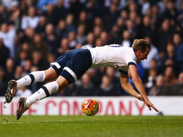 Harry Kane goes to ground during the game between Spurs and Norwich on December 26, 2015