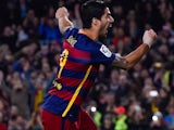 Luis Suarez celebrates scoring during the game between Barcelona and Real Betis on December 30, 2015